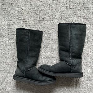 Black Tall Uggs